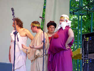 1081bHlnesR.jpg (1372754 octets)