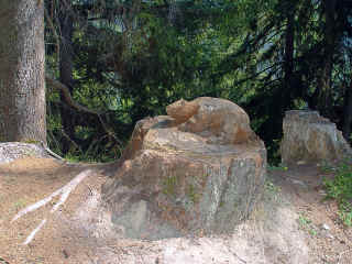 1249sculptureR.jpg (2686063 octets)