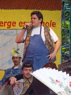 2278 Lillas Pastia, aubergiste bavard
